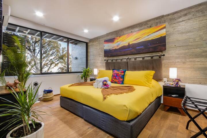 Condesa Cozy retreat 2 BR / Guests with AC gallery image 2