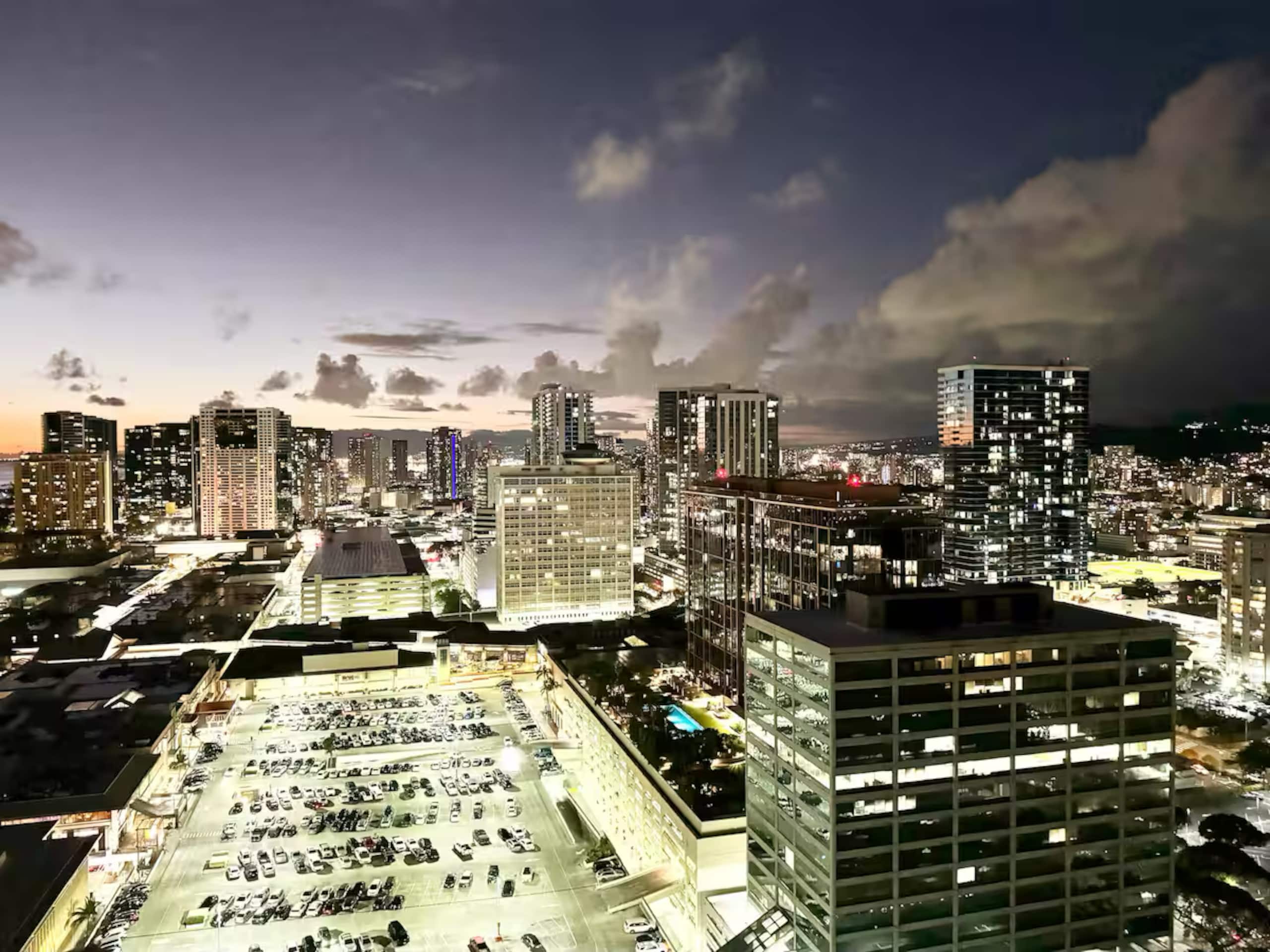 26FL-Ala Moana Premium Double w/City & Ocean Views - Image 28