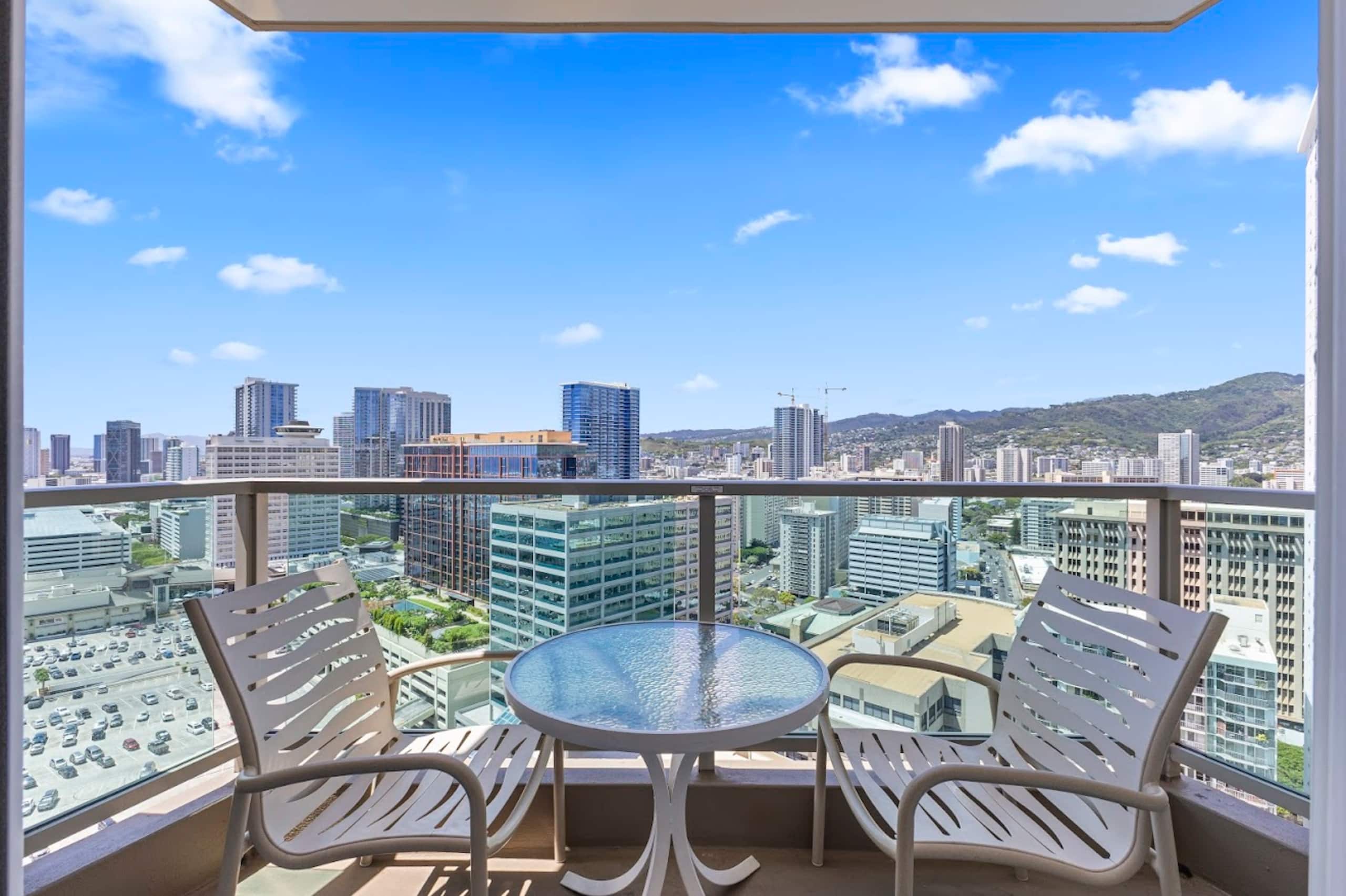 26FL-Ala Moana Premium Double w/City & Ocean Views - Image 22