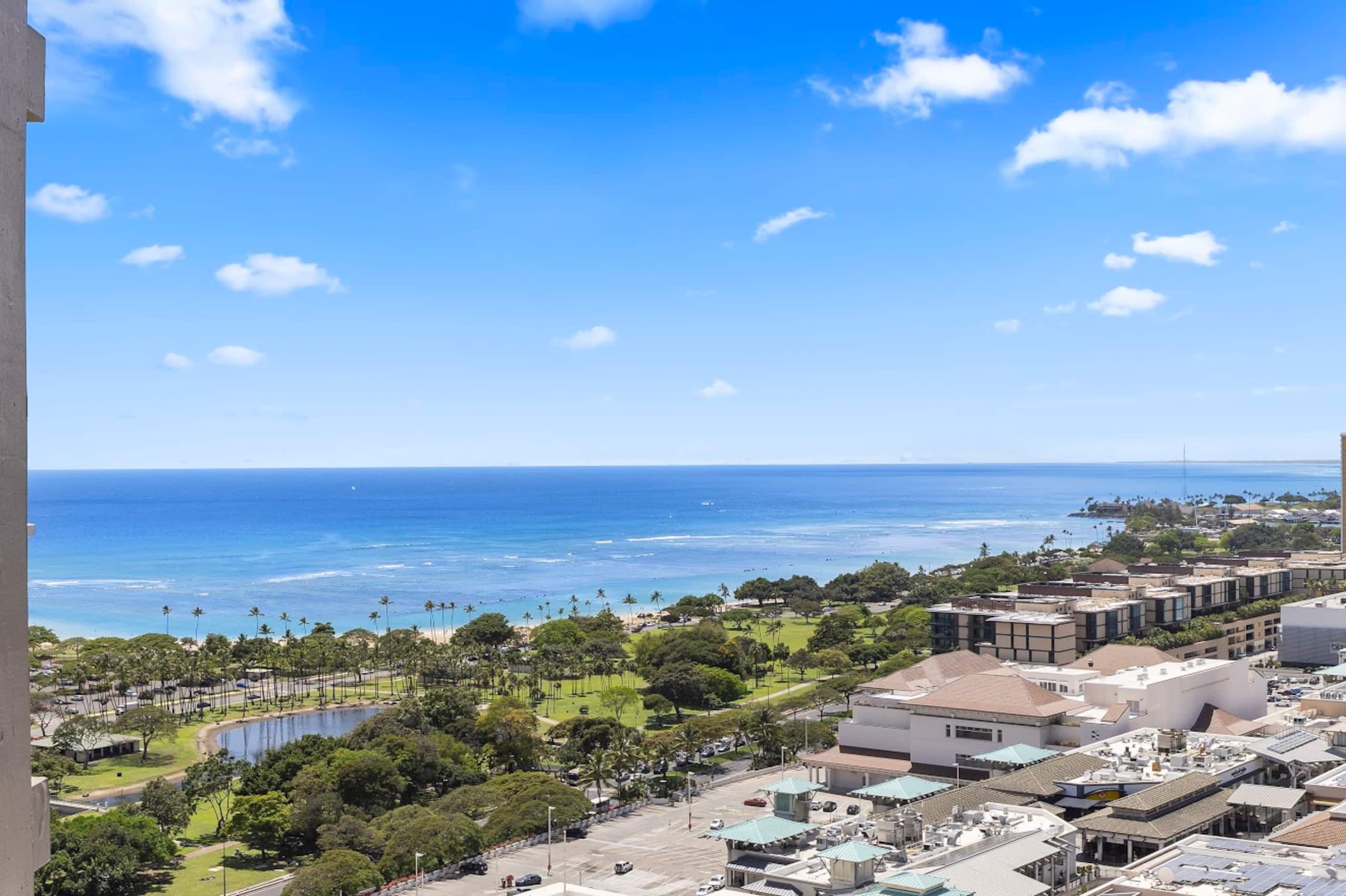 26FL-Ala Moana Premium Double w/City & Ocean Views - Image 24