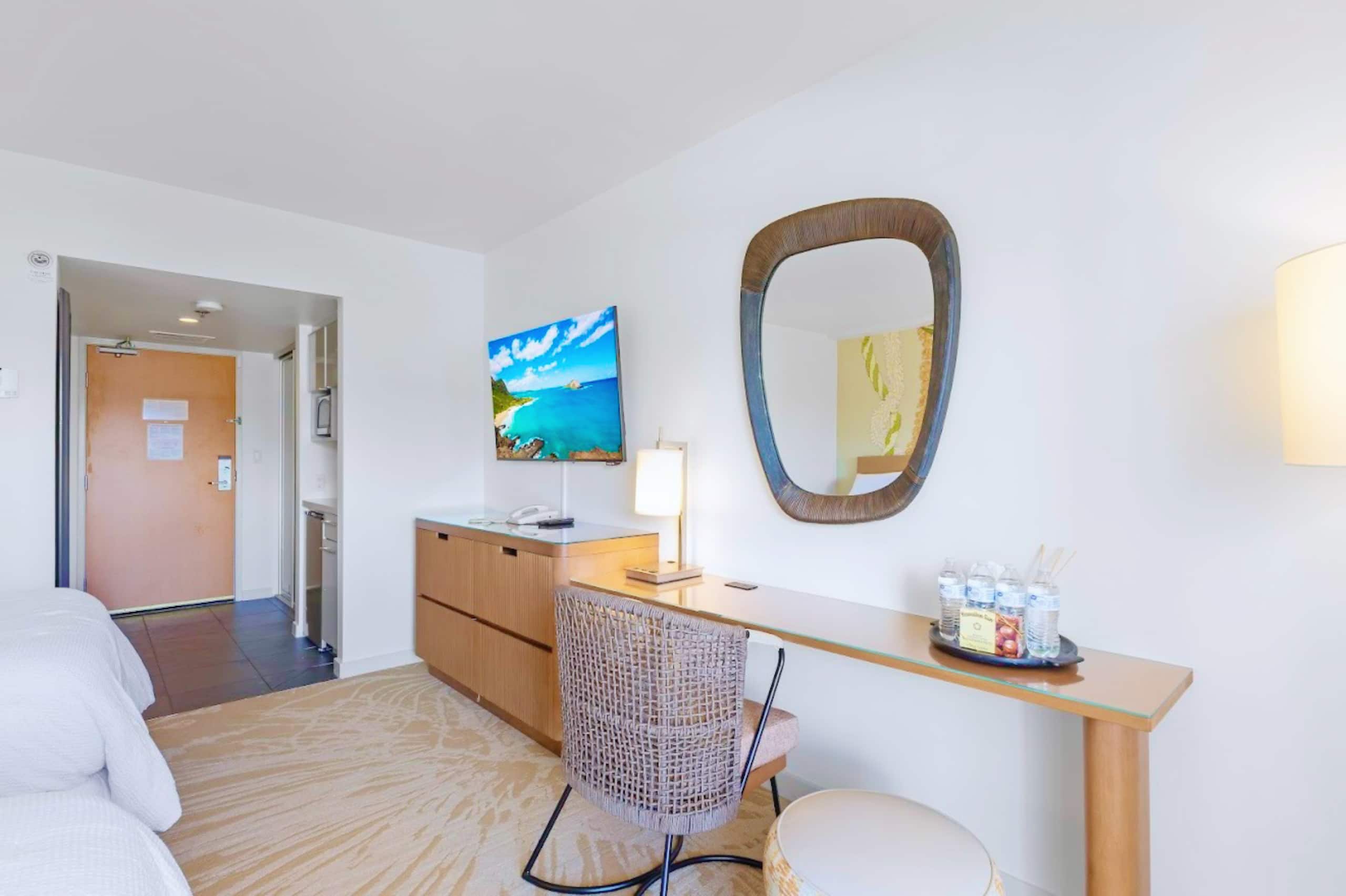 26FL-Ala Moana Premium Double w/City & Ocean Views - Image 7
