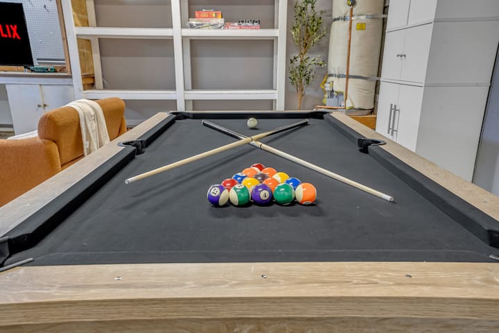 Japandi Garden Home/Jacuzzi/Game Room/BBQ/Fire pit gallery image 5