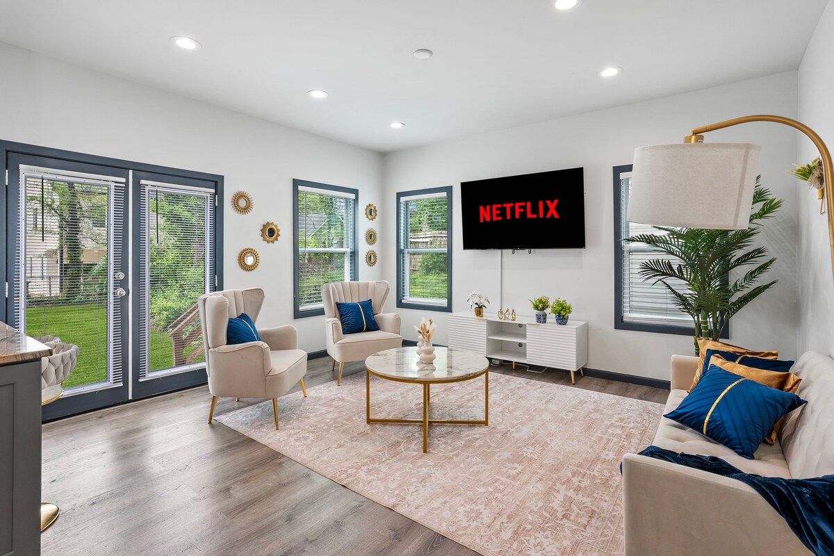 Top Airbnb: Luxe Retreat | Arcades | 5 Mins to DT ATL in Pittsburgh