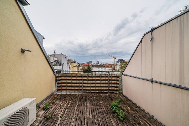 Luxury Living | Central Vienna gallery image 3