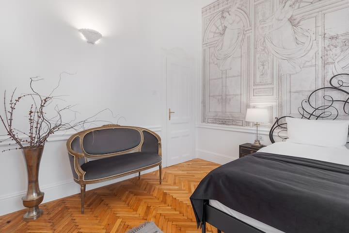 FlatWhite managed Airbnb listing 2