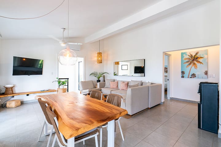 Stylish 4 Bedroom Beach Villa - Cabarete