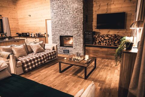 Chalet of the volcano stables for 15 people