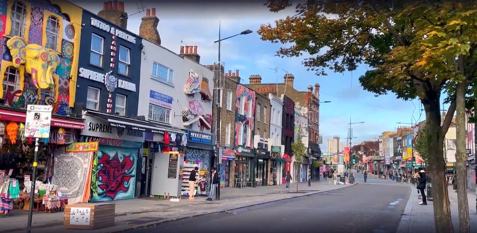 Elegant House in Camden Town gallery image 2