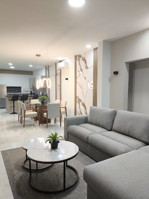 Luxury Apartment in Vineyards #04