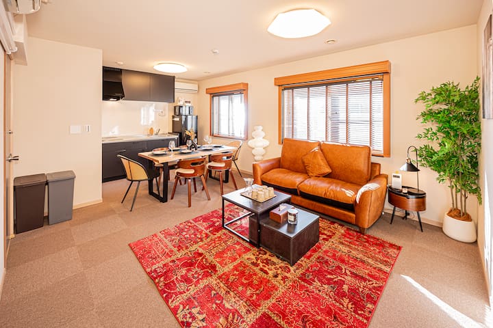 301,渋谷駅徒歩 10分､代官山7分、3LDK90㎡高級住宅屋上付き，表参道2分銀座15分新宿5分 gallery image 2