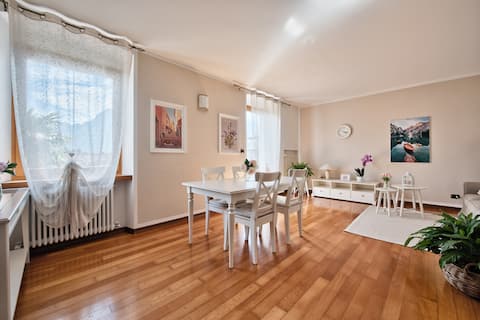 Annuncio Airbnb popolare: Bright apartment with garden view a Arco