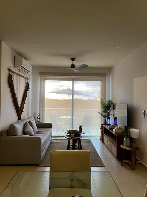 Popular Airbnb listing: Luxury villa.Condo hotel style.8min from the beach in Playa Del Carmen