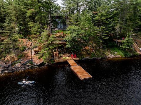 Waterfront Luxury | Hot tub, Chef's Kitchen
