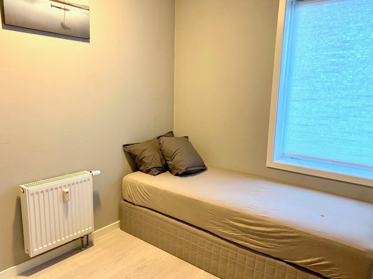 საძინებელი 2