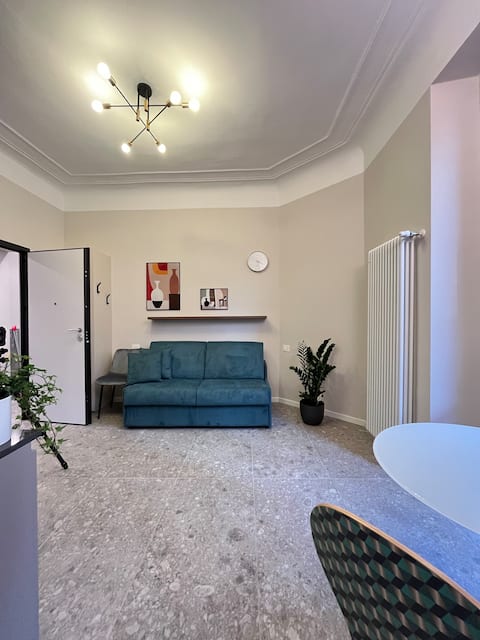 Proprietà Airbnb di successo: Milan Central Station - Elegant Flat.3 a Milano