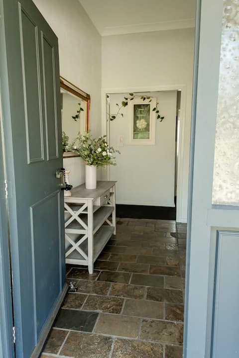 Top performing Airbnb: Chez Vous Country Cottage - Pokolbin in Pokolbin