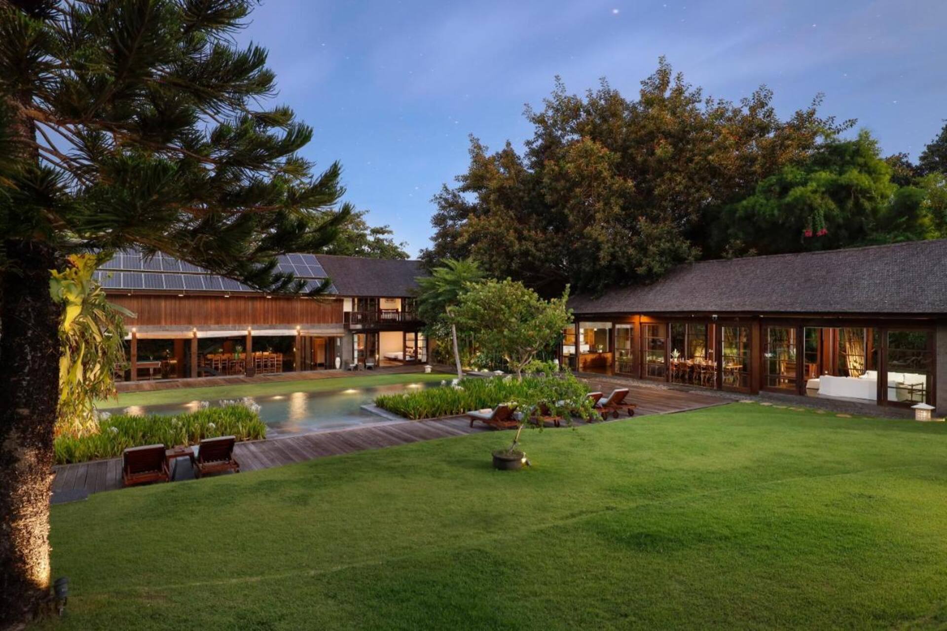 Grand Social Compound Private Villa in Canggu 2