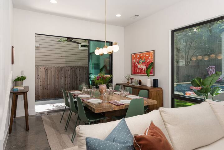 Pool, Hot Tub | 1mi Downtown | 2 Homes | 16 Guests gallery image 4