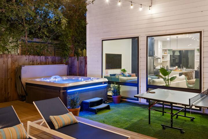 Pool, Hot Tub | 1mi Downtown | 2 Homes | 16 Guests gallery image 5