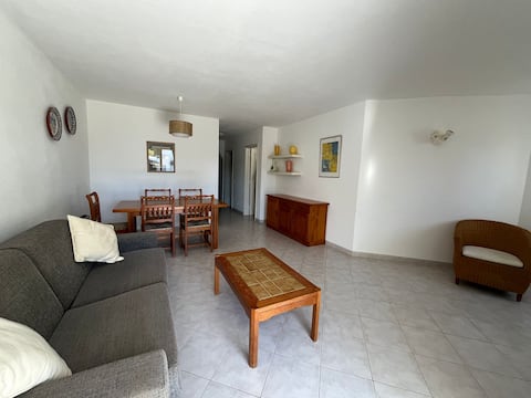 Top Airbnb: Albufeira | 2-Bedroom Apartment - Ground Floor in Albufeira E Olhos De água