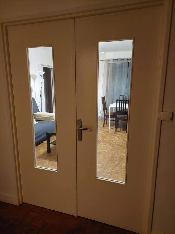 Appartement 3 Chambres - 6 Couchages - Saint-Cyr-l'École