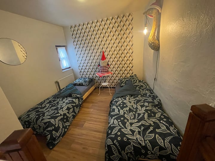 საძინებელი 2