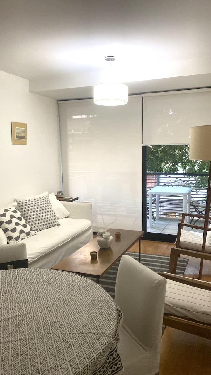 Divan që mund të përdoret për të fjetur