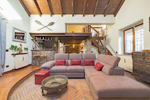 Malpensa Jacuzzi House