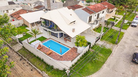 Large and comfortable townhouse in Pontal do Paraná