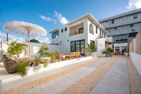 Beachside Paradise w/ Pool & BBQ