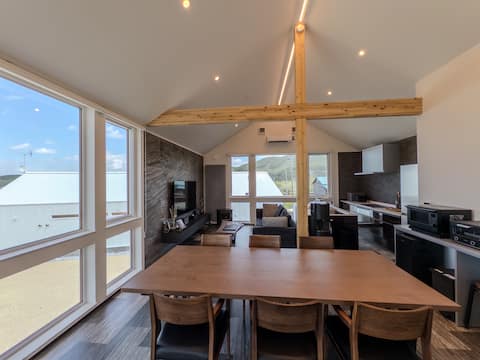 Hokkaido Villa /Ski Walkable, Zoo & Beautiful View