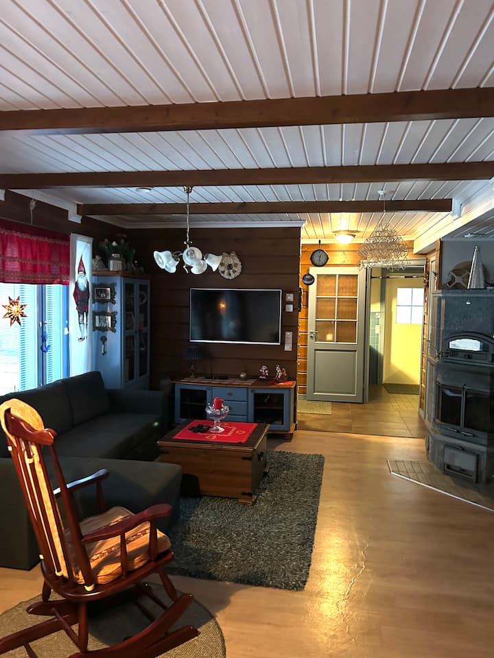 Traditional Lapland 2br House With Private Sauna - Ranua
