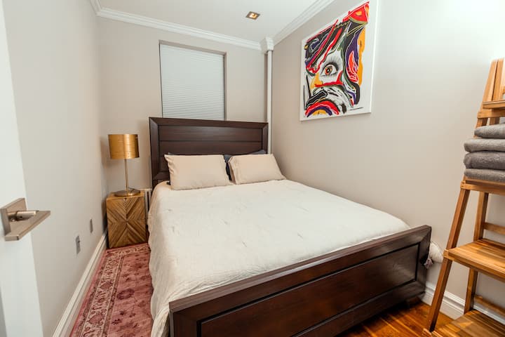 Dhomë gjumi 2 kati I parë 