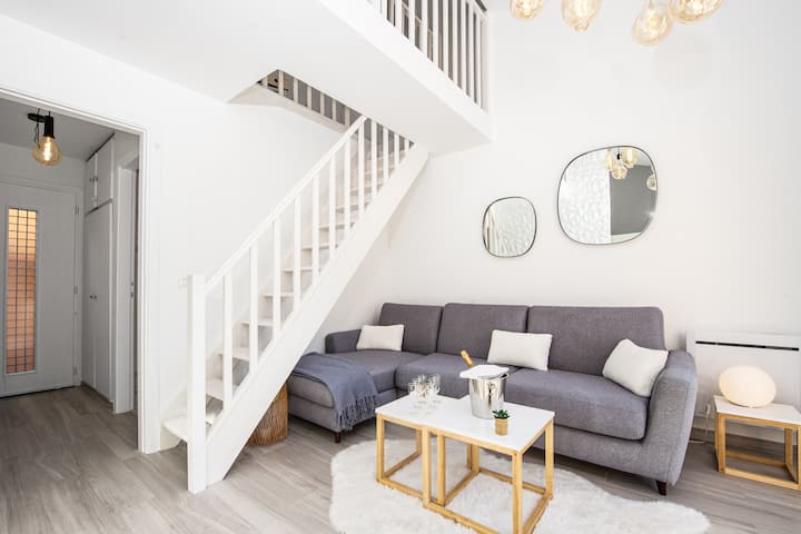 Salon / Télévision / Mezzanine 