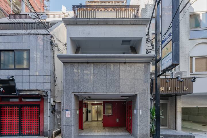 【新宿駅7分】280㎡ PrivateRoom/東新宿駅徒歩5分/15DB/3シャワー/最大30名 gallery image 5