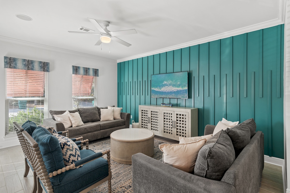 Top Airbnb: Snowbird Discounts! $3000/month; msg for details! in Destin