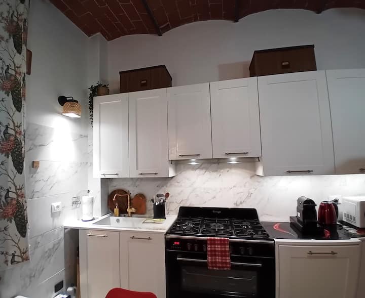 Milady Florence Apartment - Lovely, Cozy Flat - Fiesole