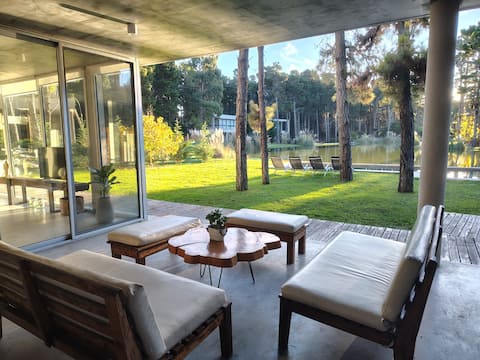 Temporary Rental of a House for 8 people in La Laguna and with a Pool