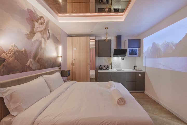 Le Grand Amour - Jacuzzi + Sauna + Rétroprojecteur - Courbevoie