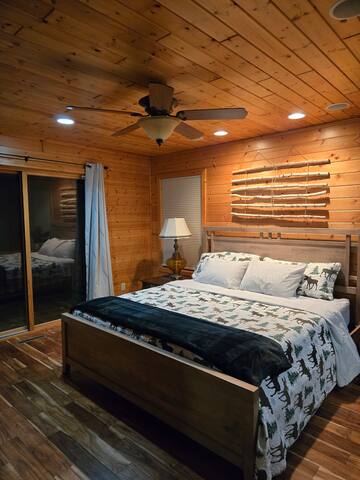 Lincoln Lodge 35 min north of Twin Cities gallery image 2