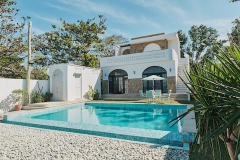 UnoDos Villa Beachfront, La Union