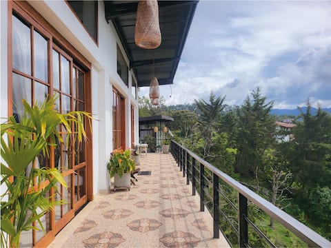 Country house in Jerico mountains