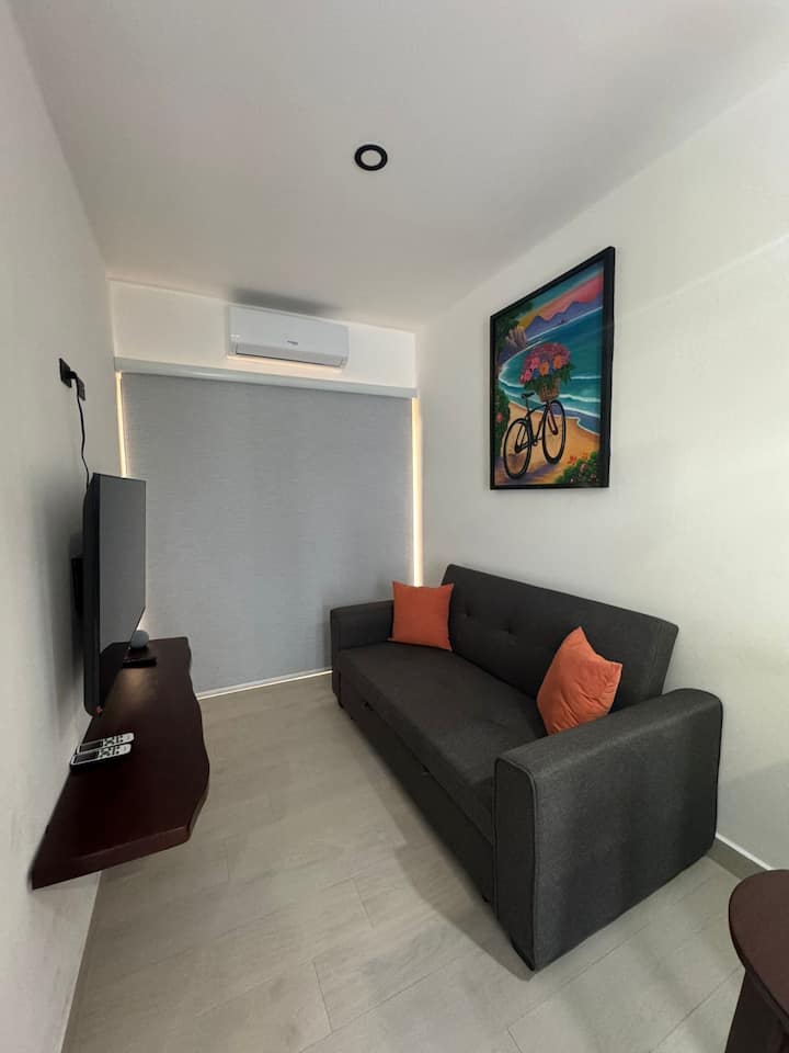 Poolside Apartment Near The Beach - Apt B1 - San Juan del Sur
