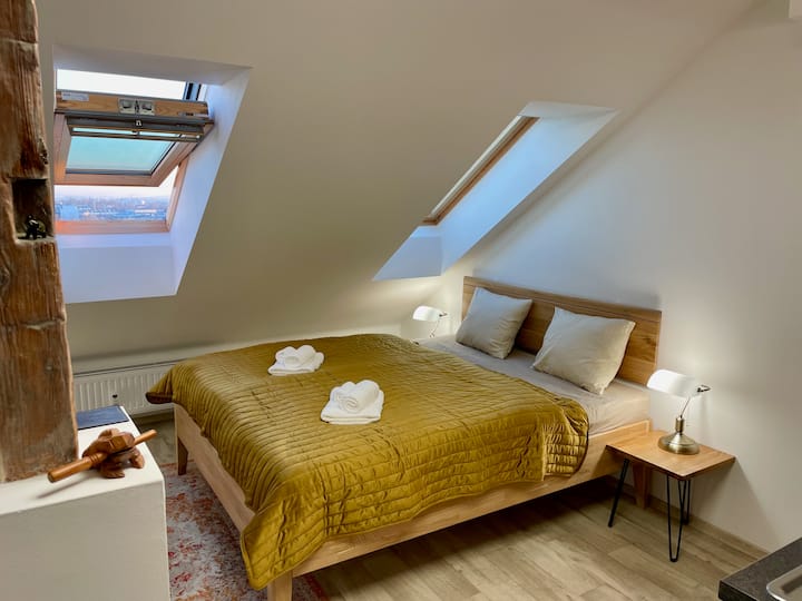 Comfy Central City Retreat - Brno