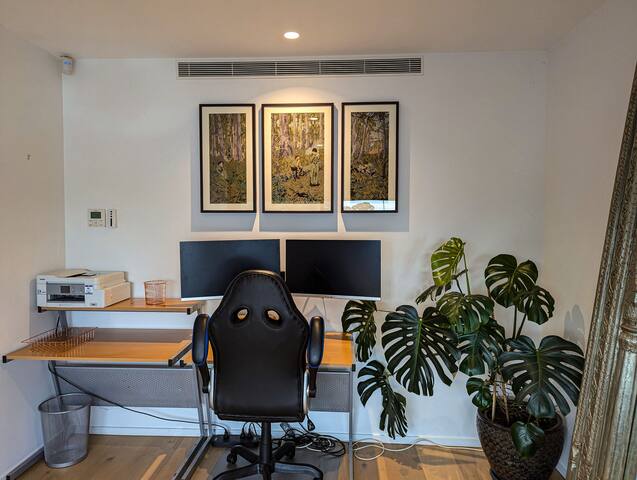 Williamstown Waterview Luxury gallery image 5