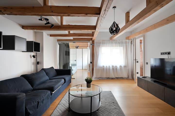 Modern & Central 2bdrm Apartment - Riga