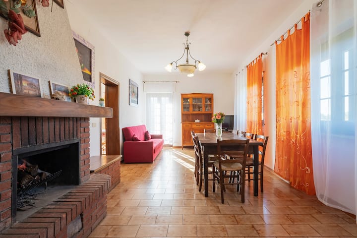 Spacious House With Pool - Vie Cave In Pitigliano - Pitigliano