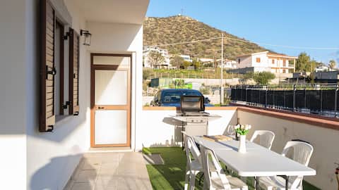 [La Caletta, 1 km from the beach] Wi-Fi | Veranda & BBQ