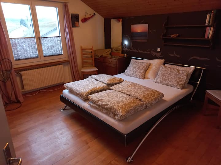 Haus Am Bach. Wiese & Grillplatz - Aarau