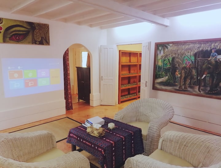 Séjour Dans Une Villa Coloniale De Charme - 루앙프라방